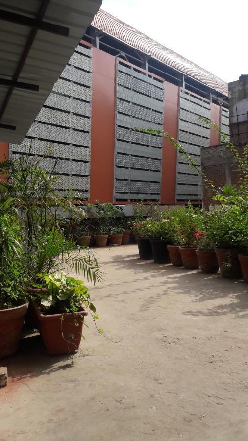 Mewar Hotel Jaipur Bagian luar foto